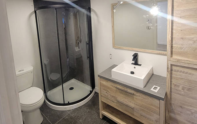 Rénovation de salle de bain Québec.
