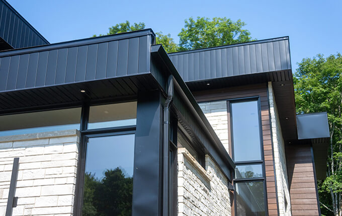 Pose de gouttières à Gatineau.