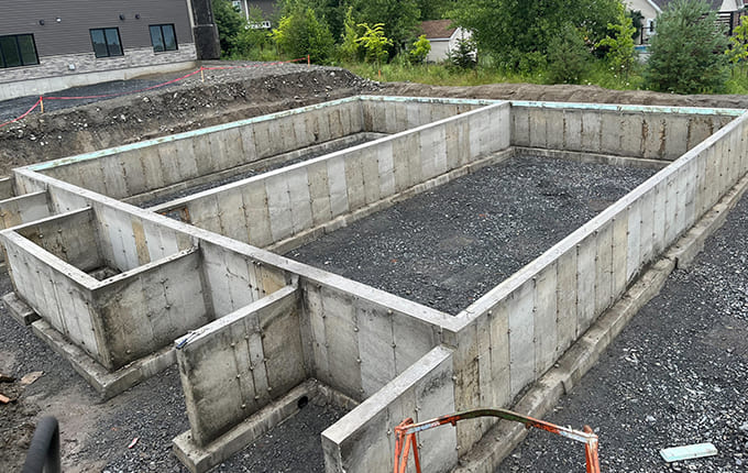 Coffrage en béton à Magog