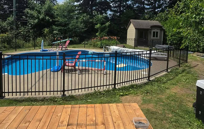 Installation de clôture de piscine à Charlesbourg